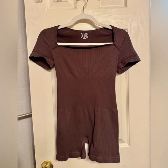 Brown Short Sleeve Jumpsuit - Picture 2 of 6